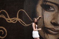 Record portraits made from coffee beans 1 million.
