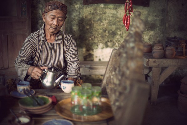 Café bùn Kopi Tubruk 